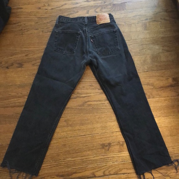 Black Levi’s 501 - Picture 2 of 3